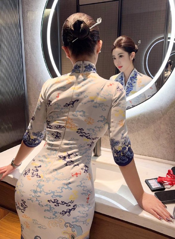 #深圳 喜茶南山海航空姐高大白 图片 2