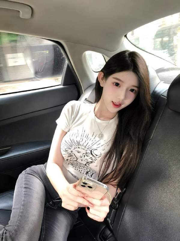 #广州 柚子🏡小允网红 图片 4