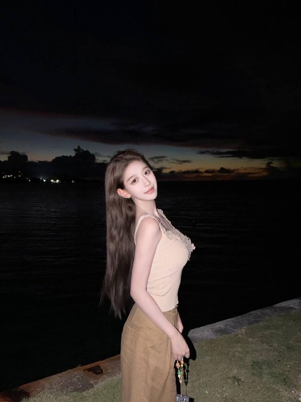 #北京 玉笙寒🏠170清纯女大 图片 2