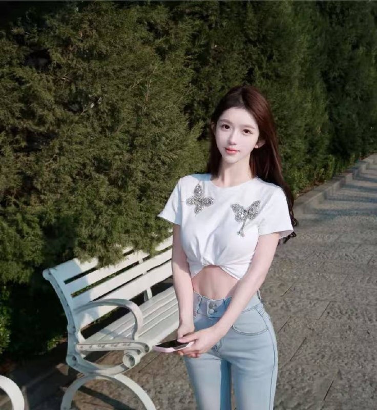🦋•肤色：冷白皮   圈外兼职豆豆 图片 2