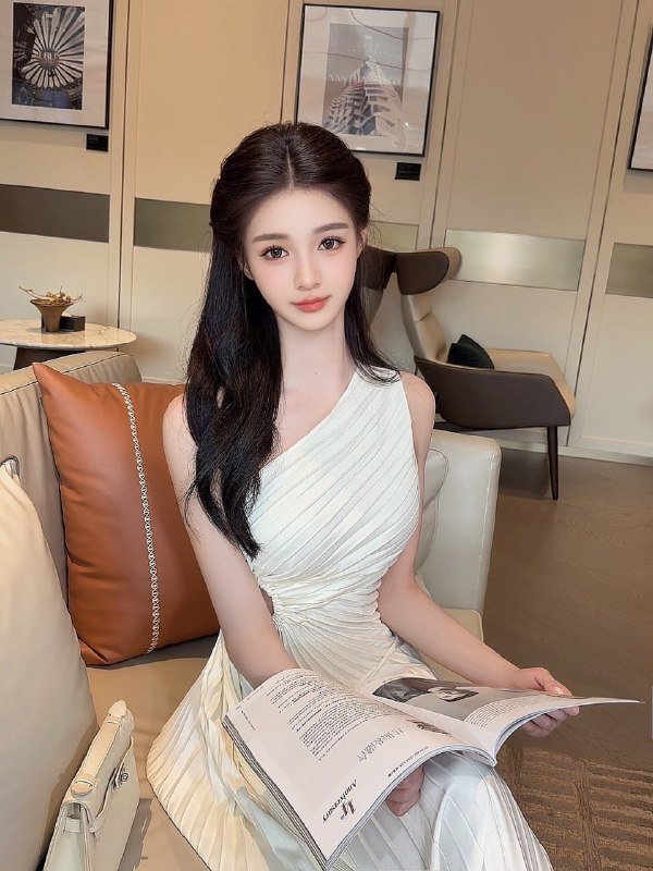 • 𝐇𝐞𝐢𝐠𝐡𝐭身高/170 图片 3