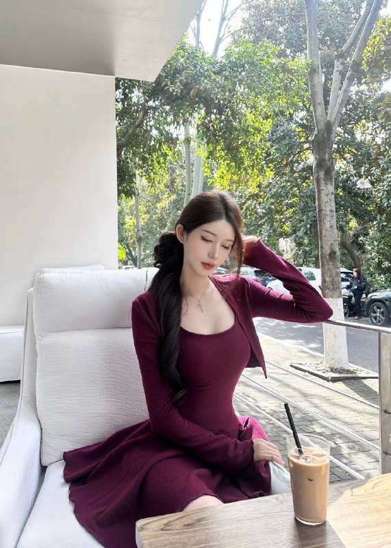 首次出道💦顶级碧玺款 👉🏻素颜更美 图片 3