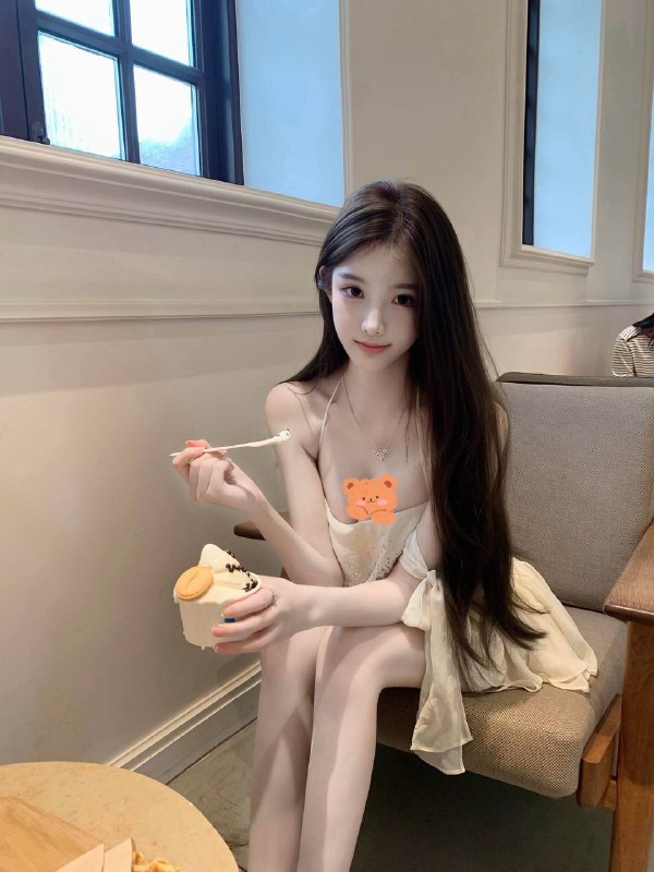 07极品新人  首次下海  图片 5
