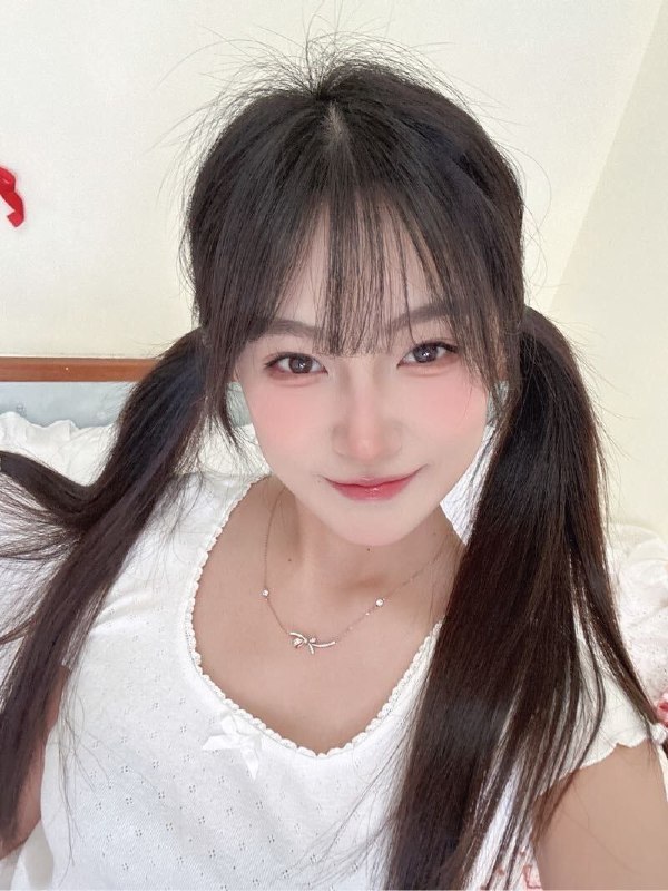 165C/03年 极品萝莉🧚🏻‍♀️ （短开） 图片 2