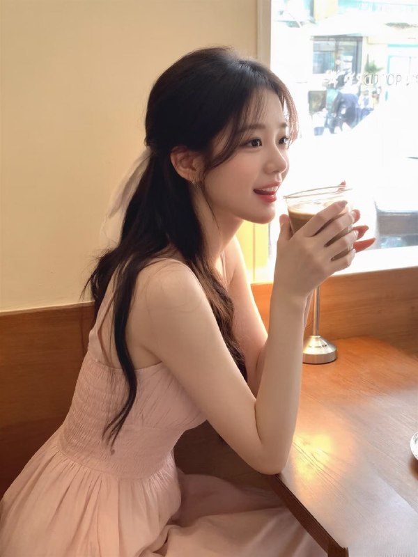 Age年龄07年 Height 身高 168cm 图片 2