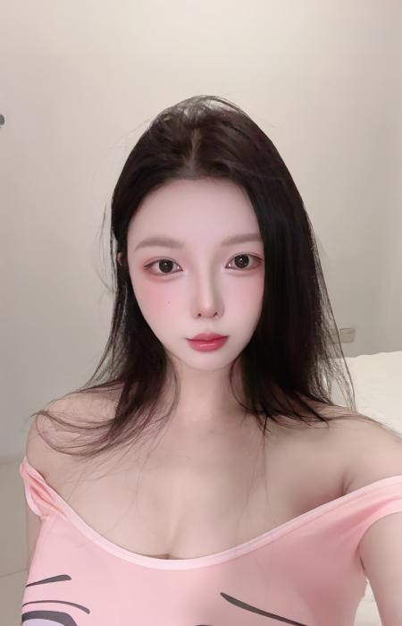天河模特长腿翘臀 图片 1