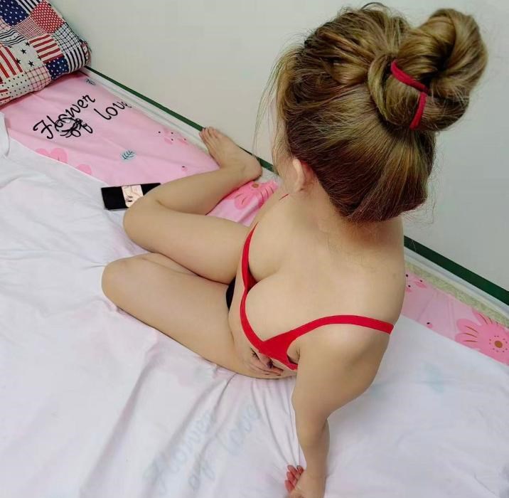 宝山祁华路新疆人妻 图片 1