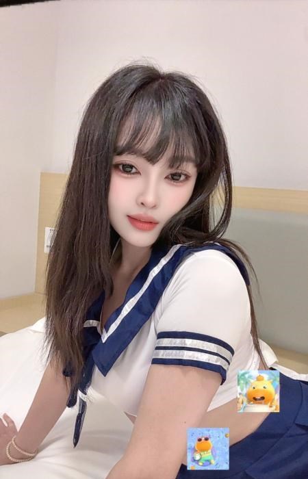 禅城服务型少妇 图片 1