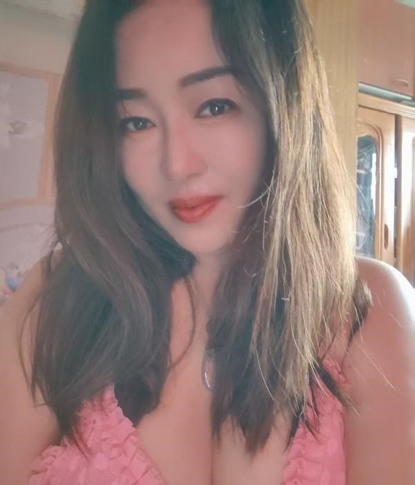 徐汇肥臀熟女 图片 1