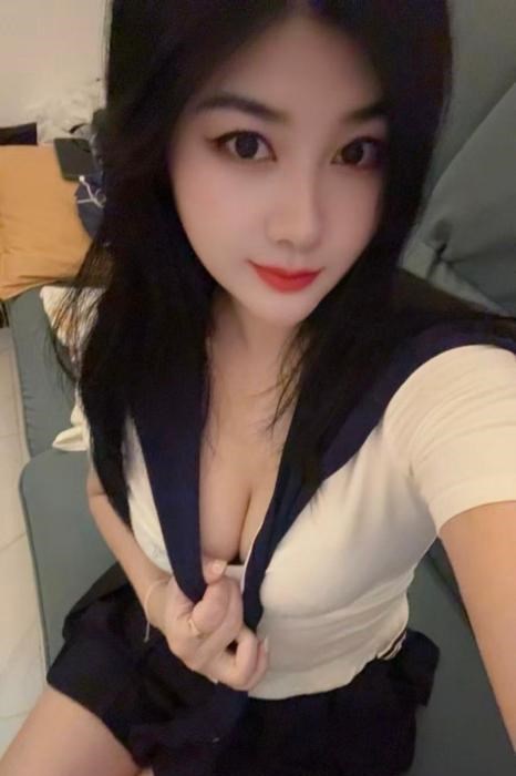 性感大奶娇娇 图片 1
