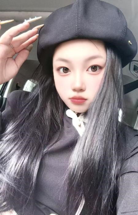 铁西娃娃脸小骚女 图片 1