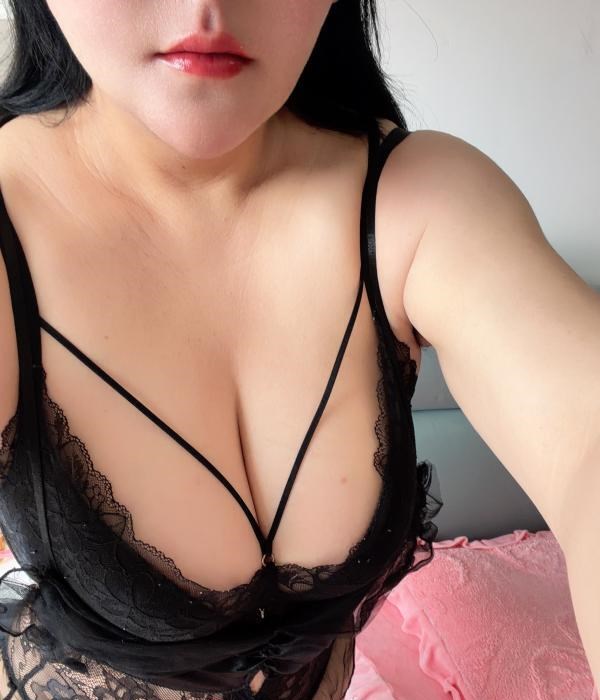 玄武区丰乳肥臀 图片 1