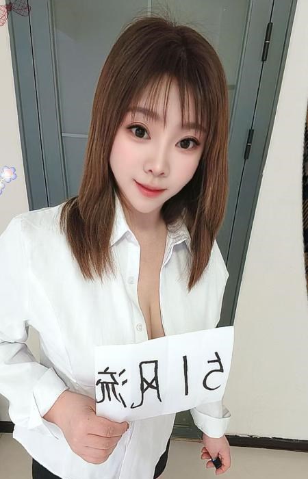 铁西风骚水床少妇姐姐 图片 1