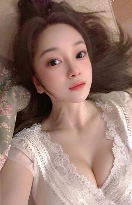 服务控大胸翘臀苏沫 图片 1