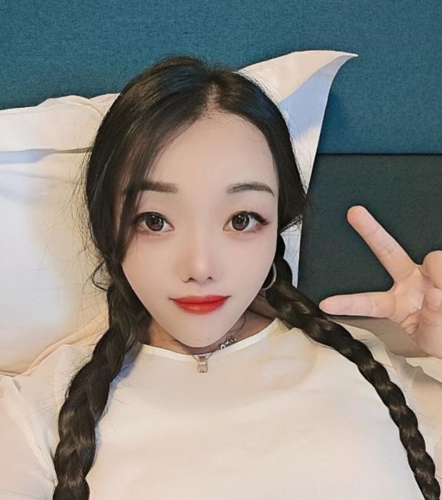美容院兼职小骚妇 图片 1
