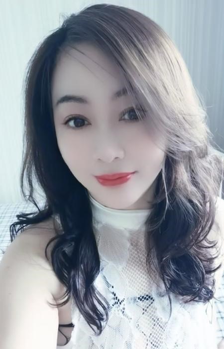 妩媚风情老板娘媚儿 图片 2