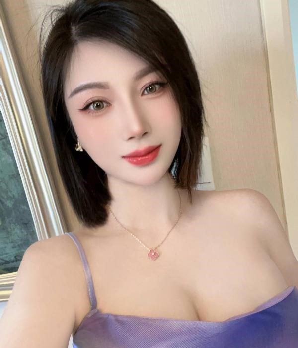吴中气质大奶少妇 图片 1