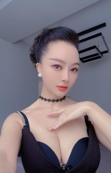 常熟气质绝佳瑜伽少妇 图片 1
