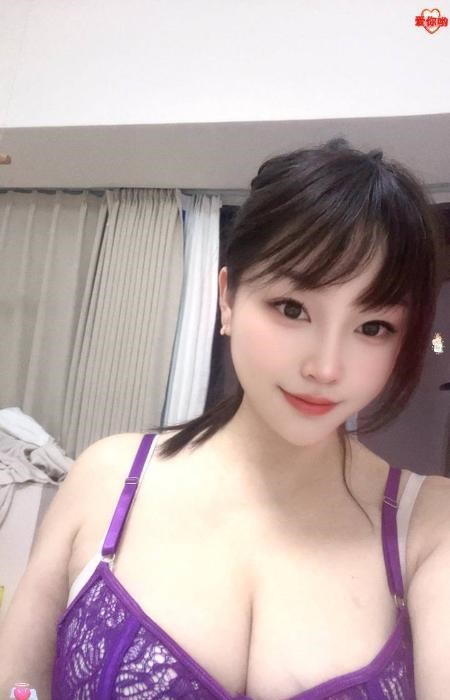 罗湖大奶诱惑小梦 图片 1