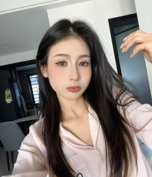 福州小骚货妲己 图片 1