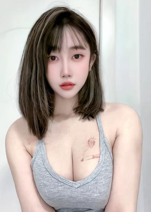 上城美乳高圆圆 图片 1