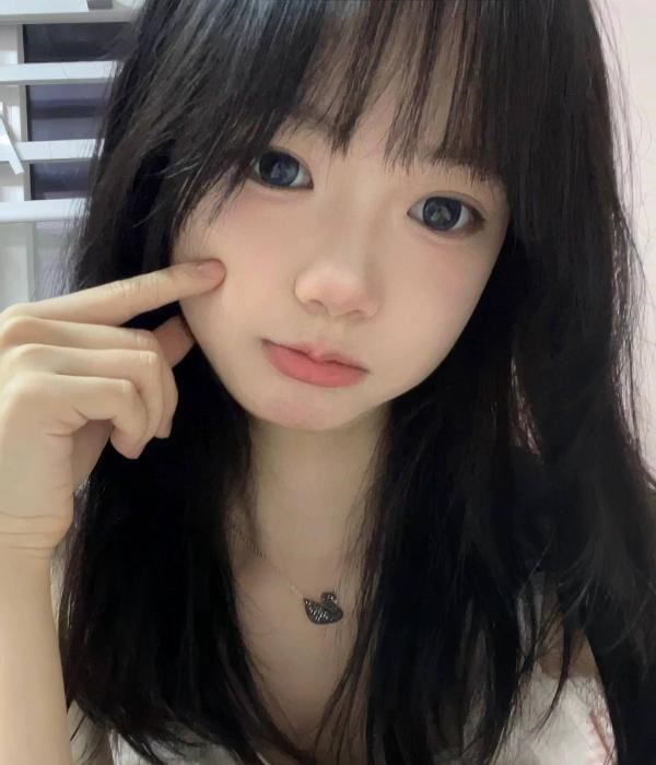 00后小萝莉 图片 1