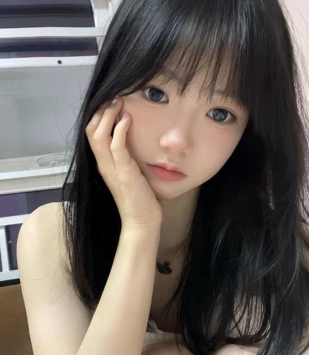 00后小萝莉 图片 2