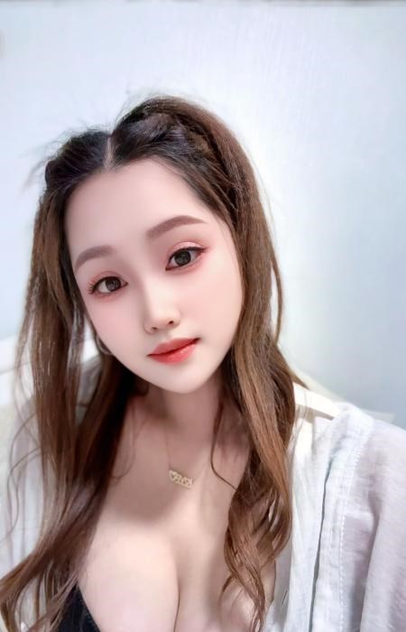 拱墅巨乳可可 图片 1