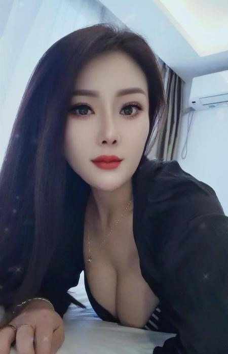 大屁股车模 图片 1