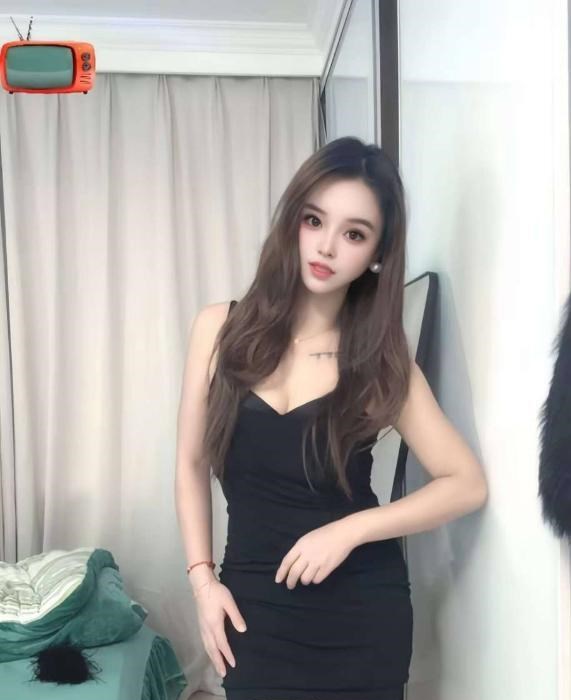 黑丝小浪女 图片 1