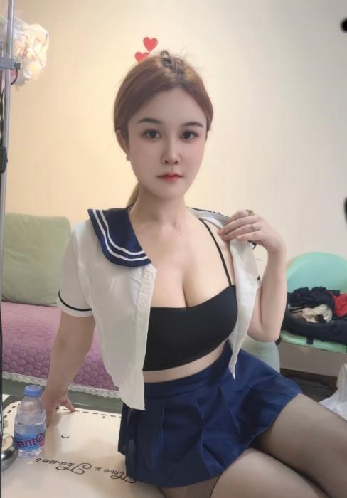 性感包臀御姐 图片 1