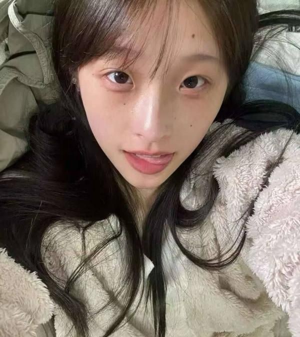 清纯刚下海小妹兼职 图片 2