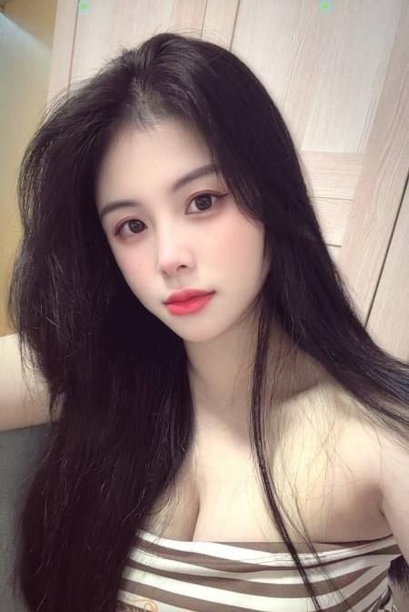 风情娇小妹子兼职 图片 2