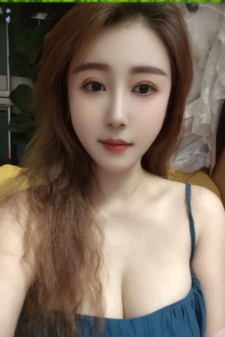 性感爆乳奶牛倩倩 图片 1
