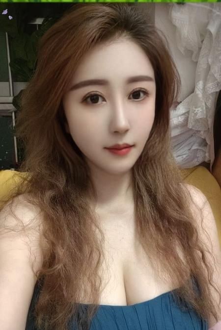 性感爆乳奶牛倩倩 图片 2