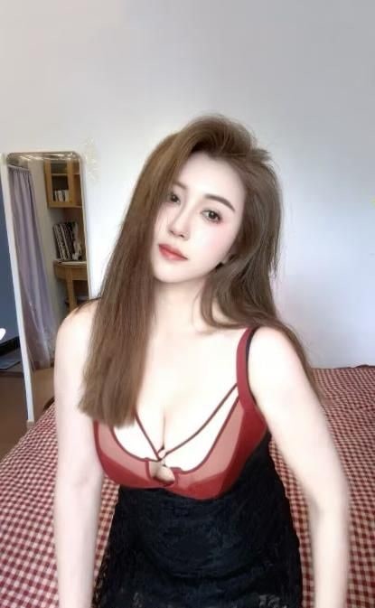 性感爆乳奶牛倩倩 图片 3