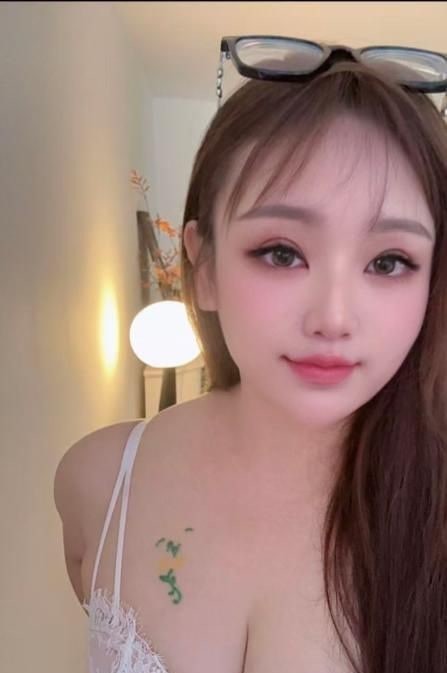 大奶易高潮小甜甜 图片 3
