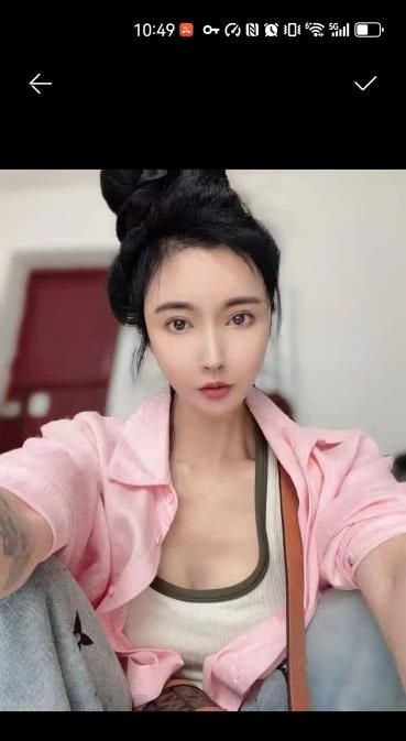 骚女大长腿小姐姐 图片 3