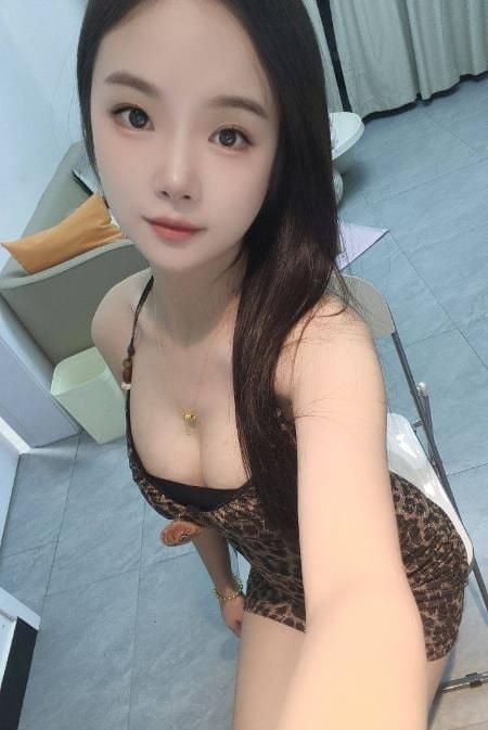 番禺丰满情趣御姐 图片 2