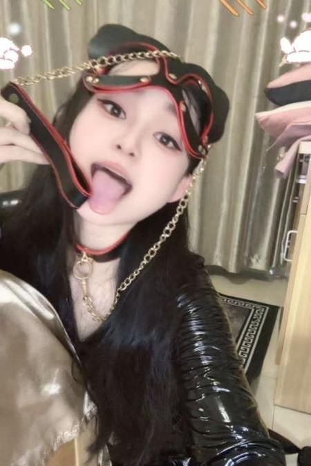 骚浪服务风骚悠悠 图片 3