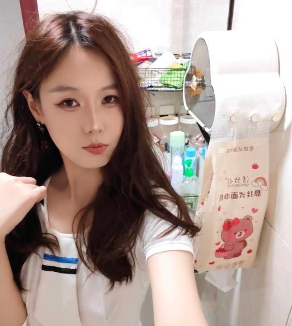 光谷骚媚儿 图片 3