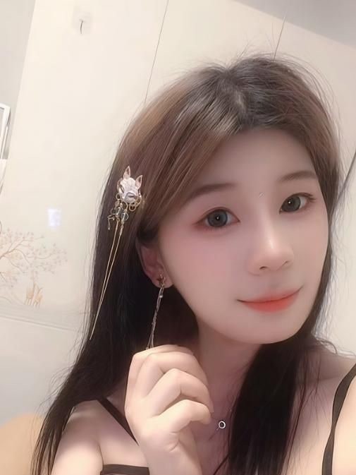 翘臀女友系小姐姐 图片 2
