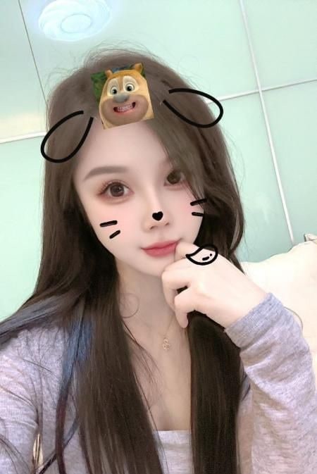 罗湖长腿御姐青柠 图片 1
