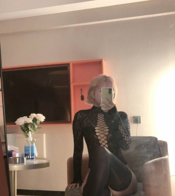 雁塔小女友思语 图片 2