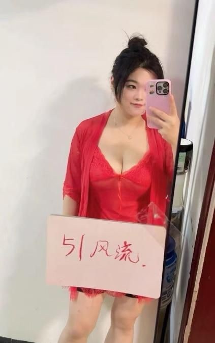 四一次六不限次骚逼 图片 2