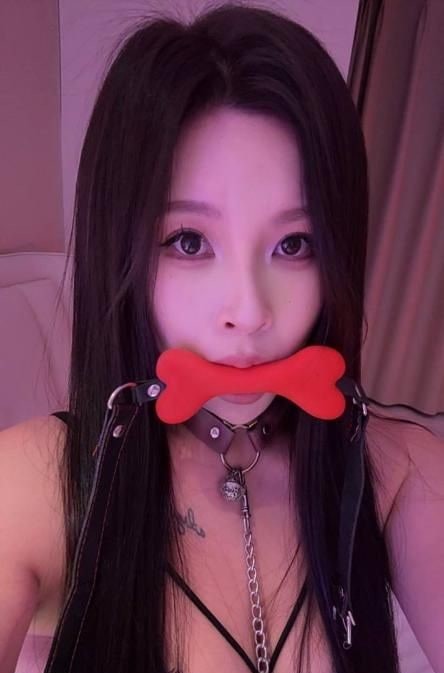 sm潮喷风骚九儿 图片 2
