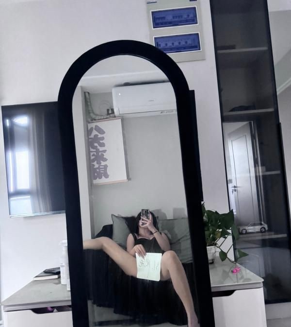 上城健身性瘾女 图片 2