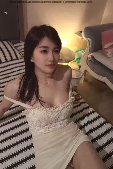 观音桥性感妹子 图片 2
