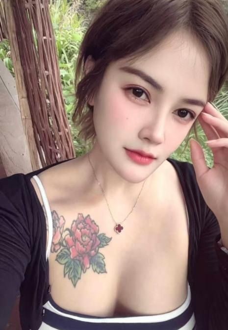 萧山混血大胸安娜 图片 2