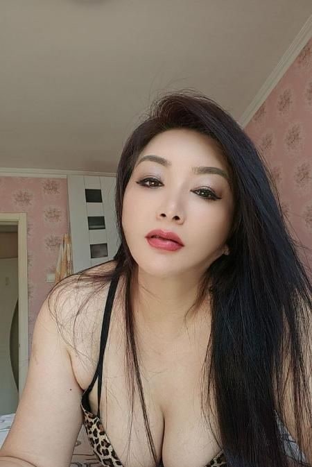 朝阳服务风骚泻火熟女 图片 3